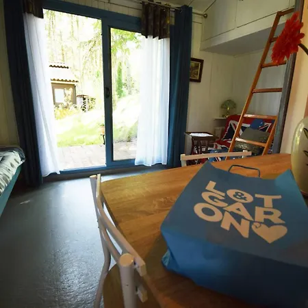 Au De Goulens Avec Piscine Commune - 2 Adultes Et 3 Enfants Alpehytte Layrac